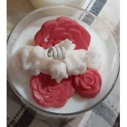 10 oz. Soy Embed Candle in 'Rose Petal Gelato'